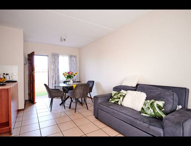 2 BEDROOM DUPLEX SOLD IN HALFWAY GARDENS